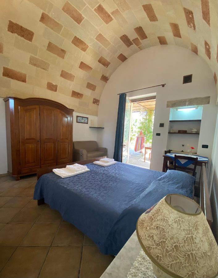 Masseria Montanari Carpignano Salentino Eksteriør billede