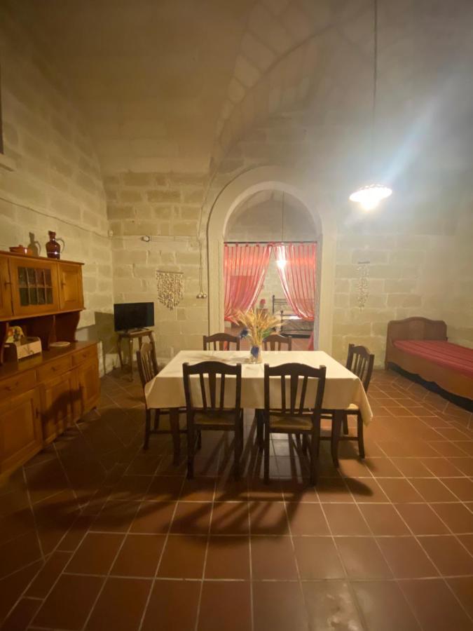 Masseria Montanari Carpignano Salentino Eksteriør billede
